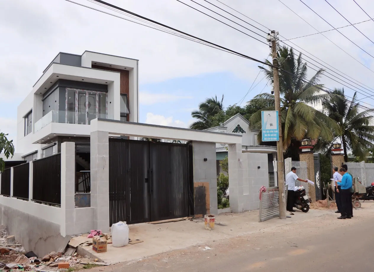 HĐND phường Xuân Lộc giám sát công tác quản lý trật tự xây dựng