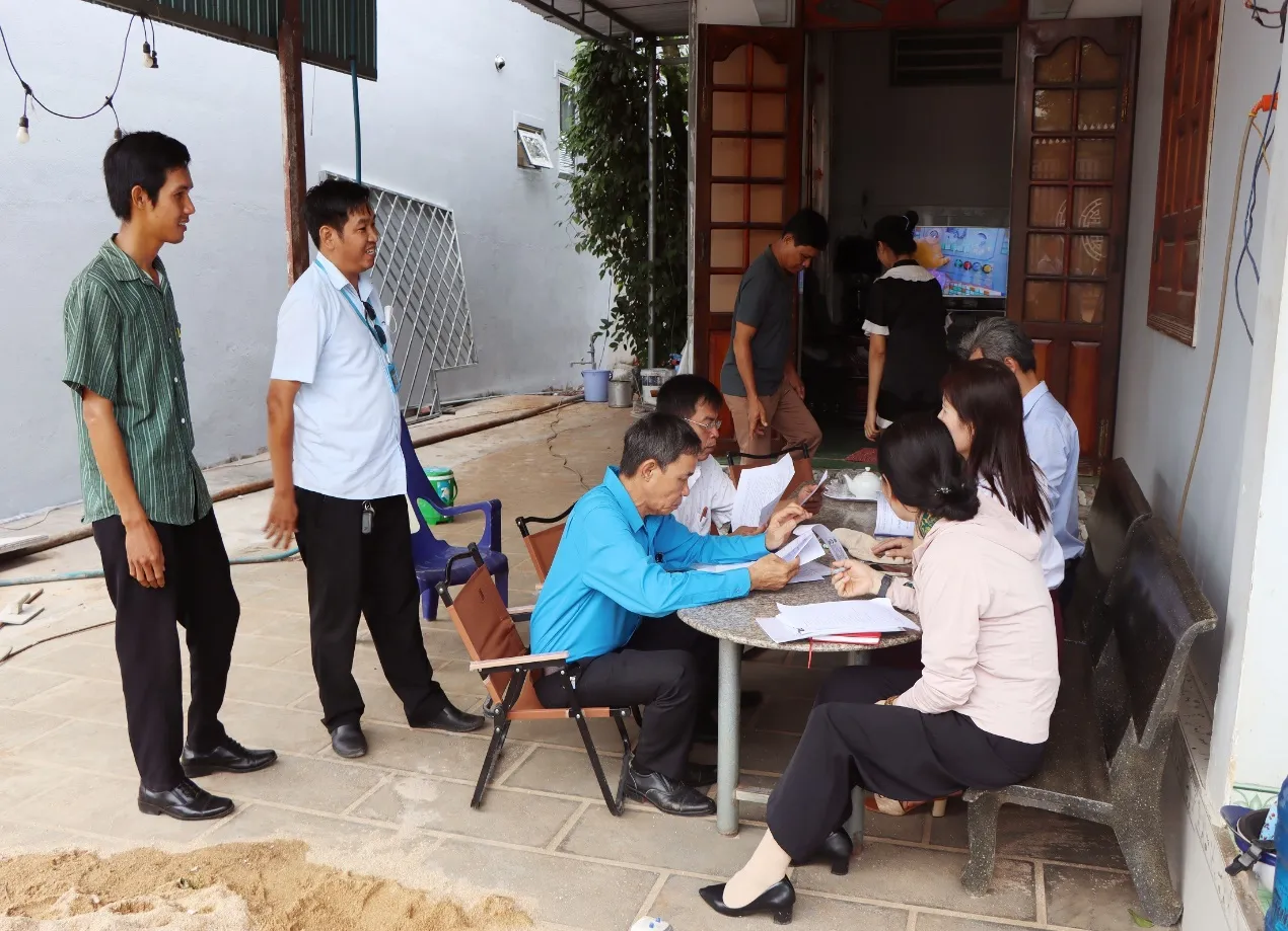Giám sát công tác quản lý trật tự xây dựng tại khu phố Thọ Chánh