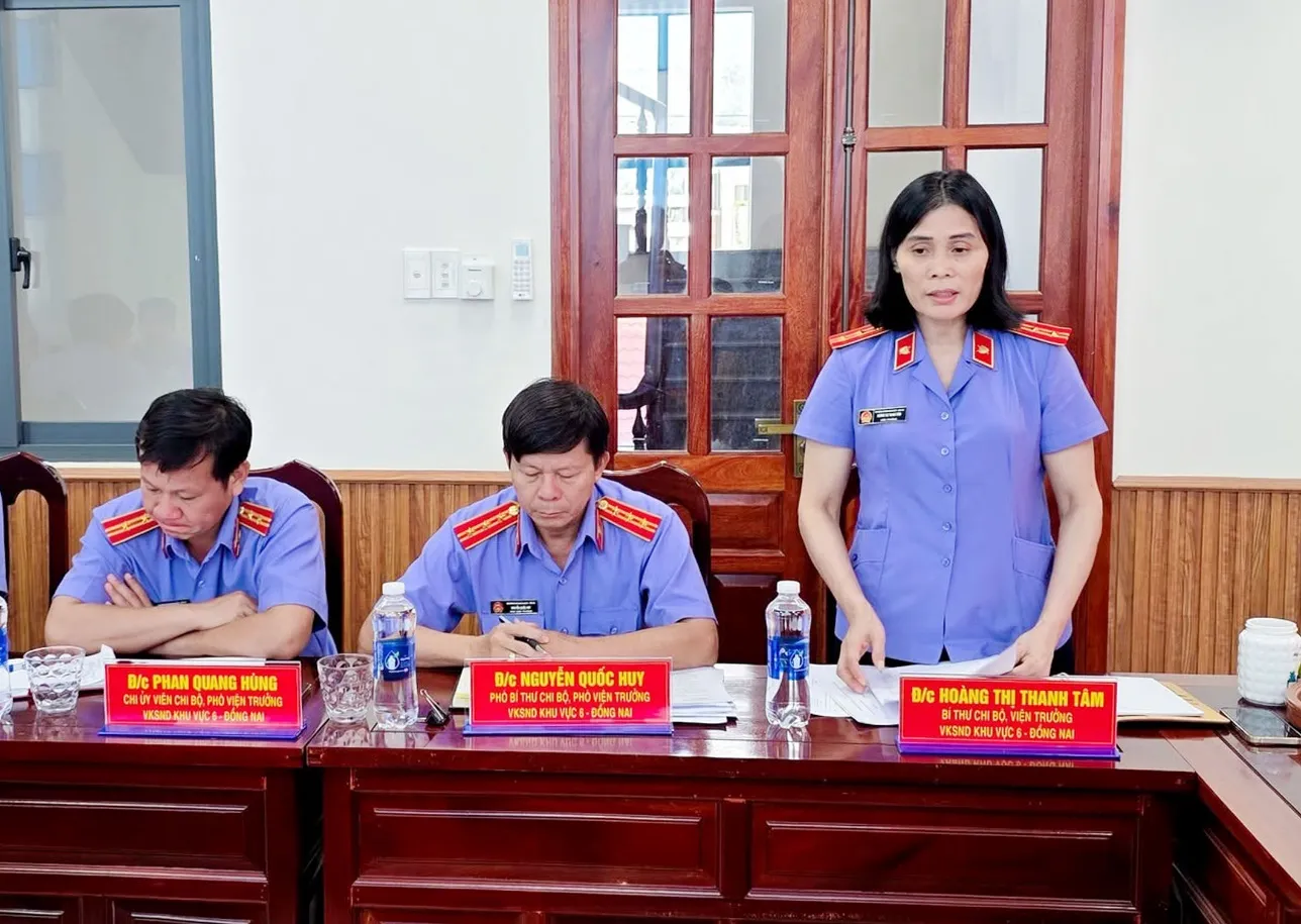 Kiểm tra toàn diện công tác năm 2026 tại VKSND khu vực 6
