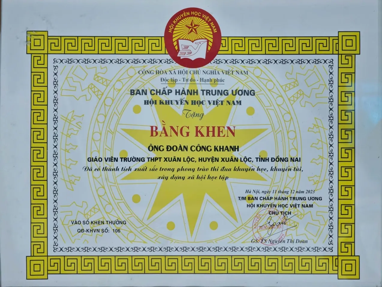 Người thầy và những nhịp cầu khuyến học
