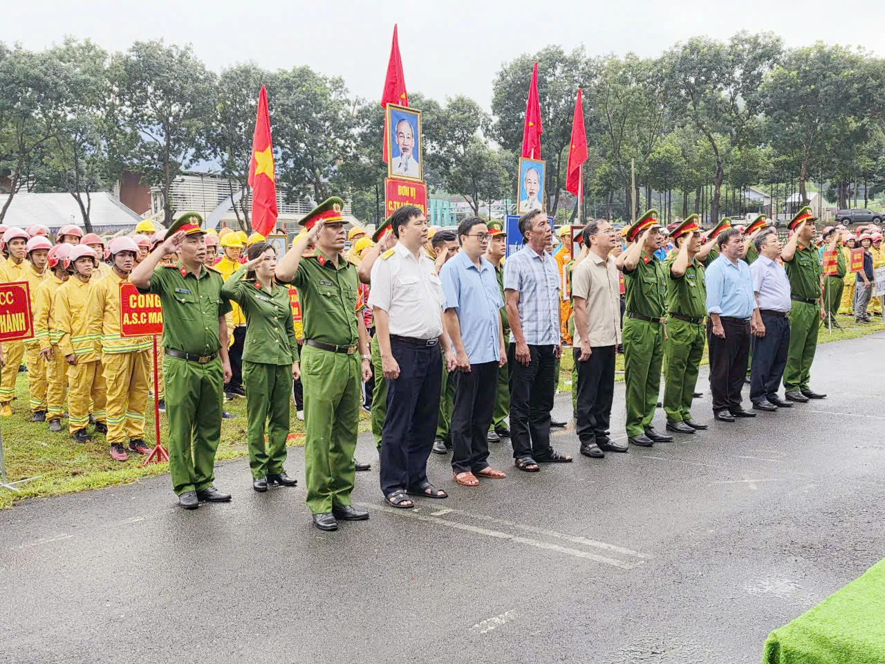 Rèn kỹ năng, nâng cao khả năng ứng phó qua hội thao nghiệp vụ PCCC và CNCH